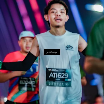 Runner Photo 6245517