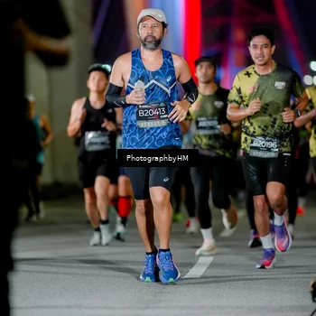 Runner Photo 6245529