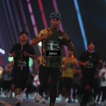 Runner Photo 6245532