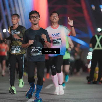 Runner Photo 6245537