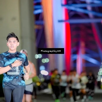 Runner Photo 6245539