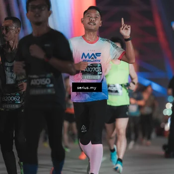 Runner Photo 6245541