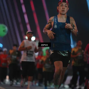 Runner Photo 6245605