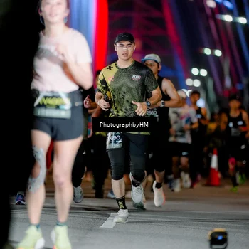 Runner Photo 6245659