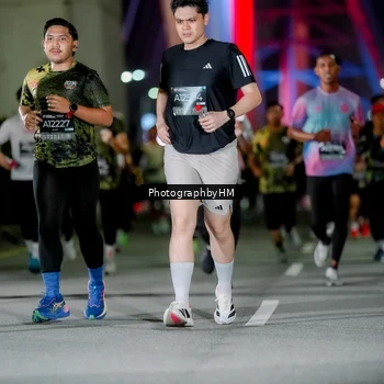 Runner Photo 6245682