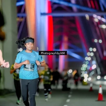 Runner Photo 6245753