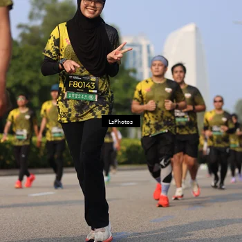 Runner Photo 6245754