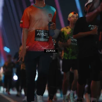 Runner Photo 6245794