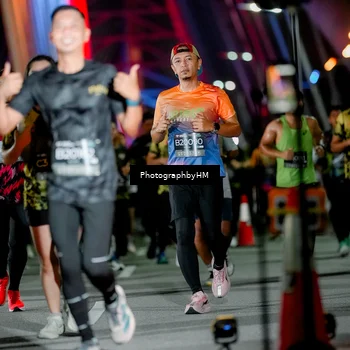 Runner Photo 6245832