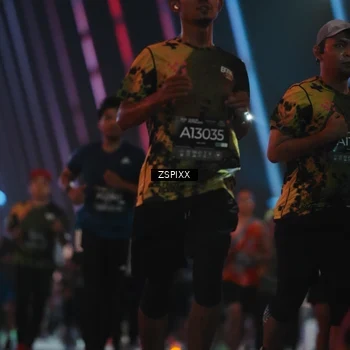 Runner Photo 6245885