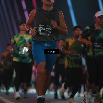 Runner Photo 6245911
