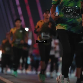 Runner Photo 6245980