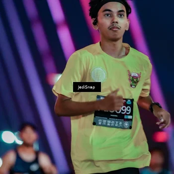 Runner Photo 6246031
