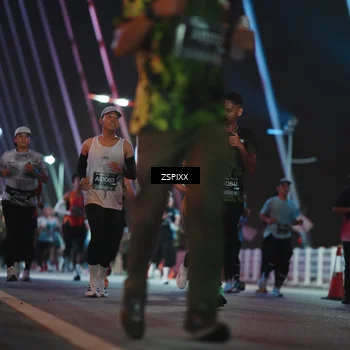 Runner Photo 6246081