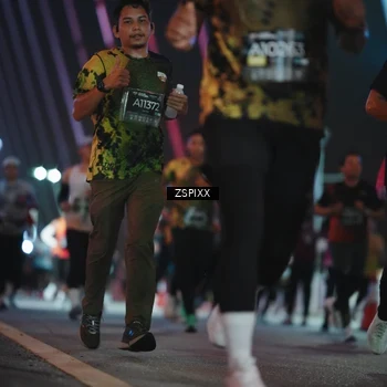 Runner Photo 6246087