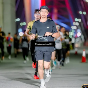 Runner Photo 6246113