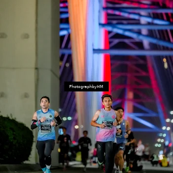 Runner Photo 6246115