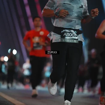 Runner Photo 6246218