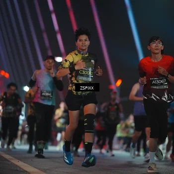 Runner Photo 6246296