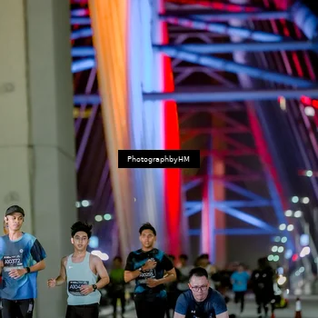 Runner Photo 6246298