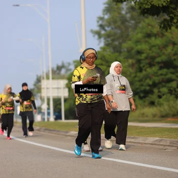 Runner Photo 6246310