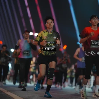 Runner Photo 6246318