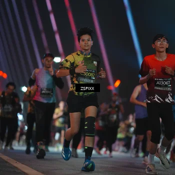 Runner Photo 6246319