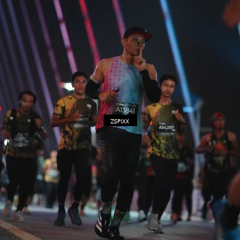 Runner Photo 6246360