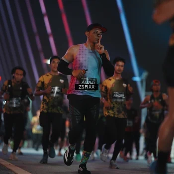 Runner Photo 6246375