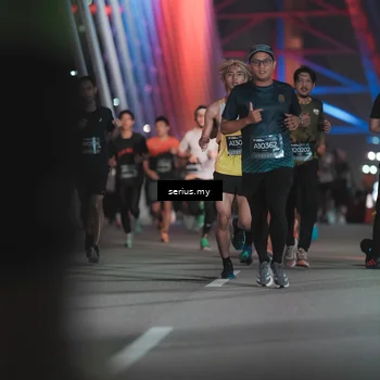 Runner Photo 6246383