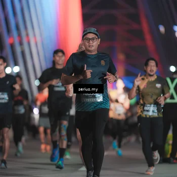 Runner Photo 6246400
