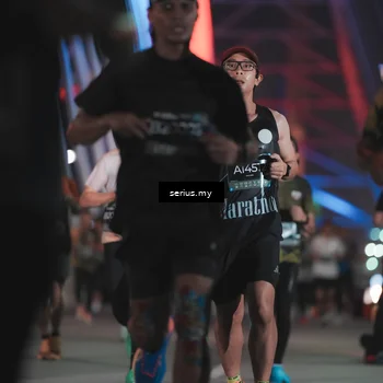 Runner Photo 6246477