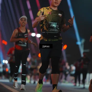 Runner Photo 6246510