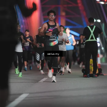 Runner Photo 6246524