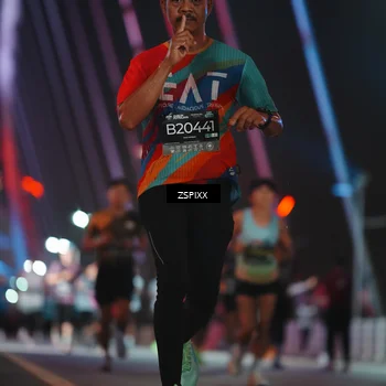 Runner Photo 6246573