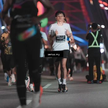 Runner Photo 6246574
