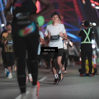 Runner Photo 6246575