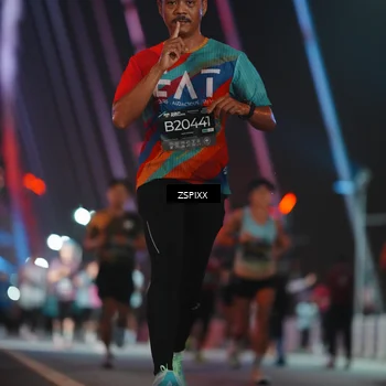 Runner Photo 6246578