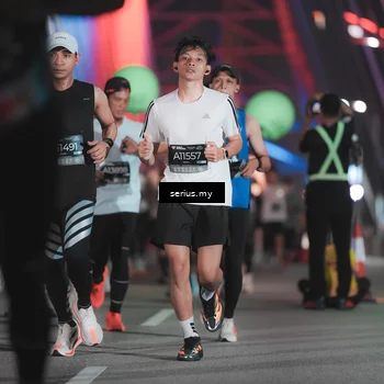 Runner Photo 6246594