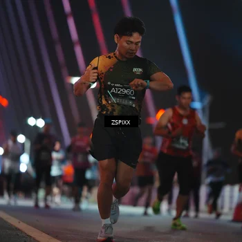 Runner Photo 6246607