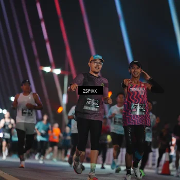 Runner Photo 6246636