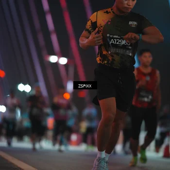 Runner Photo 6246656