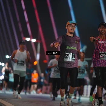 Runner Photo 6246684