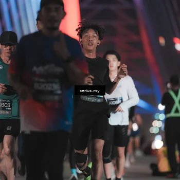 Runner Photo 6246692