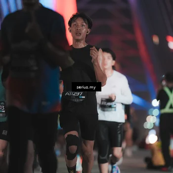 Runner Photo 6246705