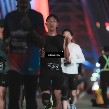 Runner Photo 6246706