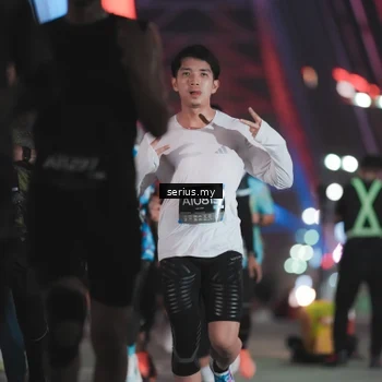 Runner Photo 6246726