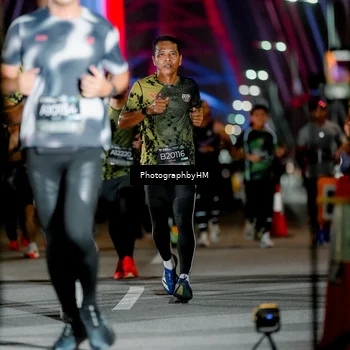 Runner Photo 6246749