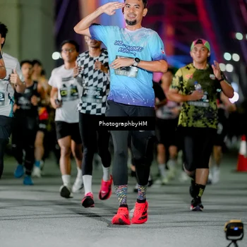 Runner Photo 6246750