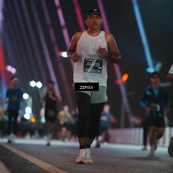 Runner Photo 6246762